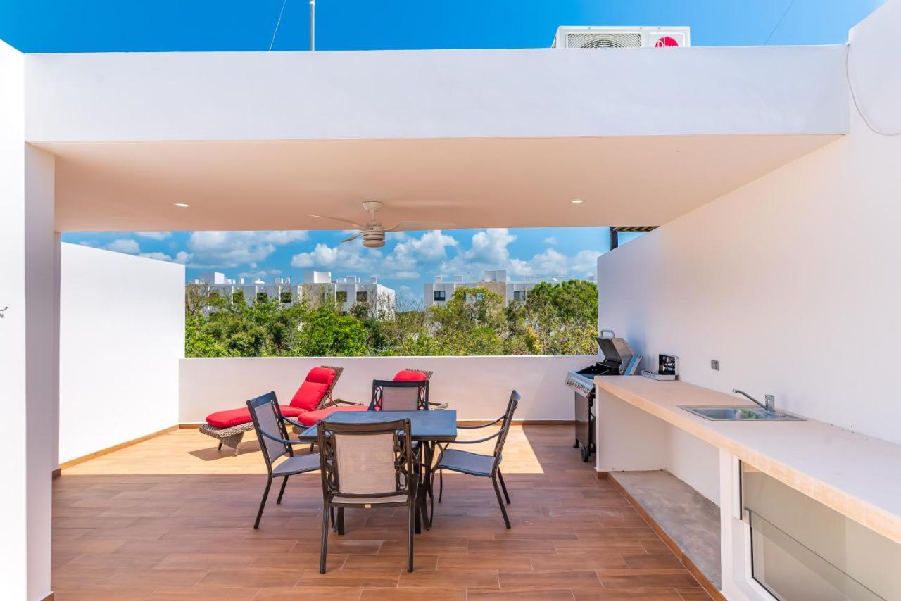 Entire House- 3Br With Private Roof Top Deck Playa del Carmen Exterior foto