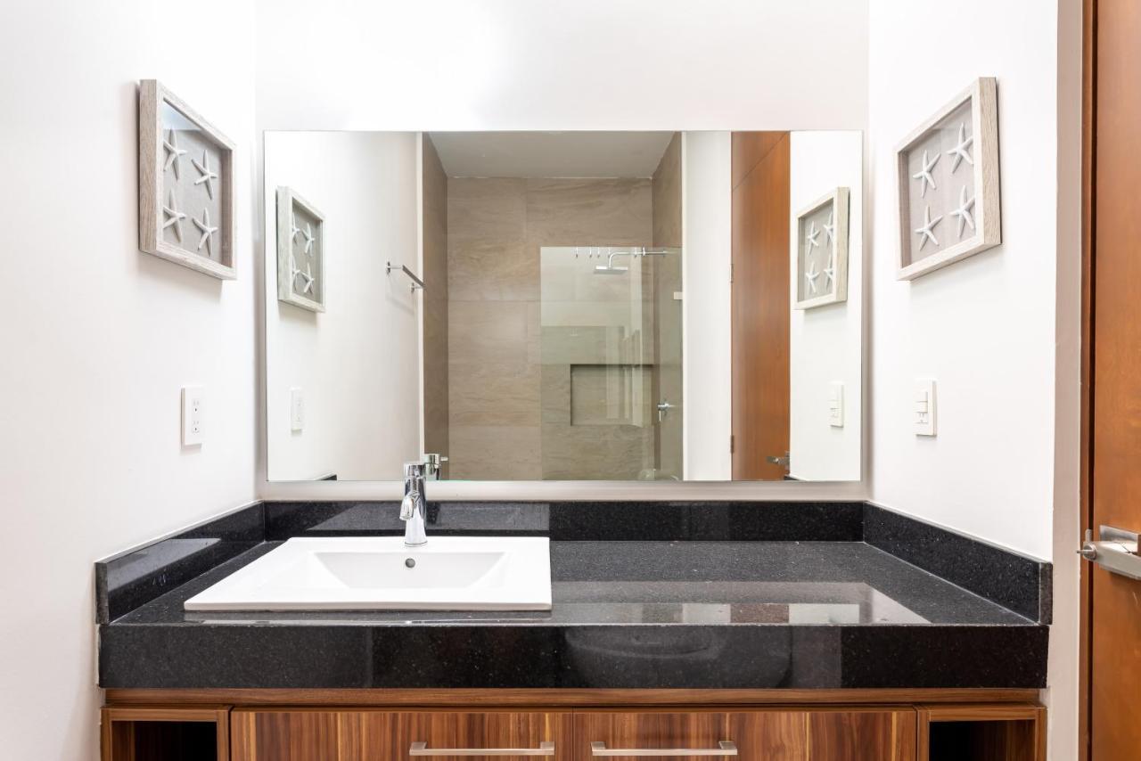 Entire House- 3Br With Private Roof Top Deck Playa del Carmen Exterior foto