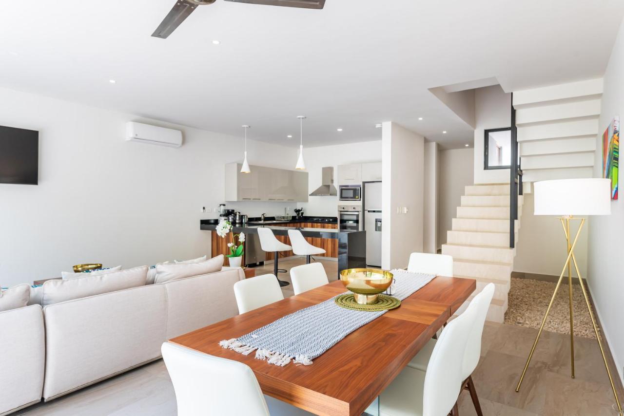 Entire House- 3Br With Private Roof Top Deck Playa del Carmen Exterior foto